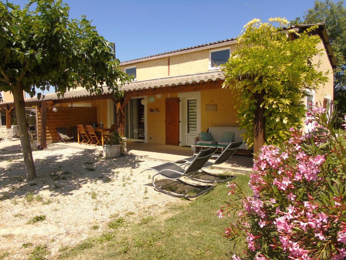 Aux Lauriers D'Adhemar Vila La Garde-Adhémar Exterior foto