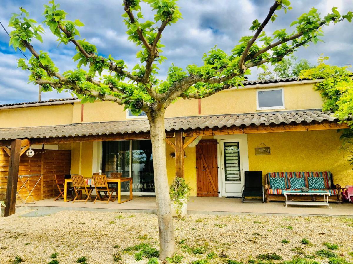 Aux Lauriers D'Adhemar Vila La Garde-Adhémar Exterior foto