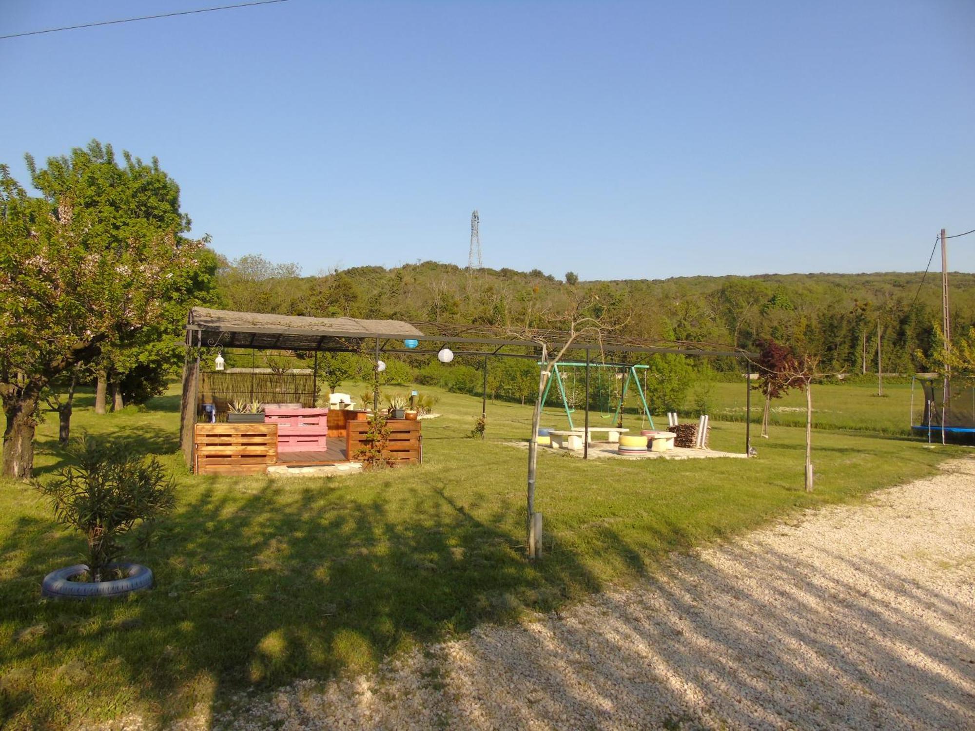 Aux Lauriers D'Adhemar Vila La Garde-Adhémar Exterior foto